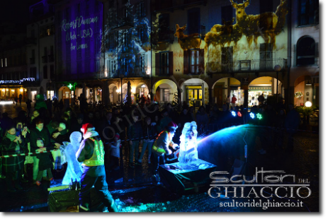 Scultori del ghiaccio per eventi natale